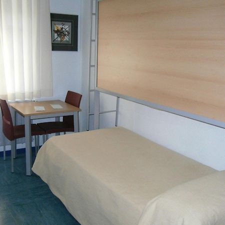 Albergue Inturjoven Ουέλβα Εξωτερικό φωτογραφία