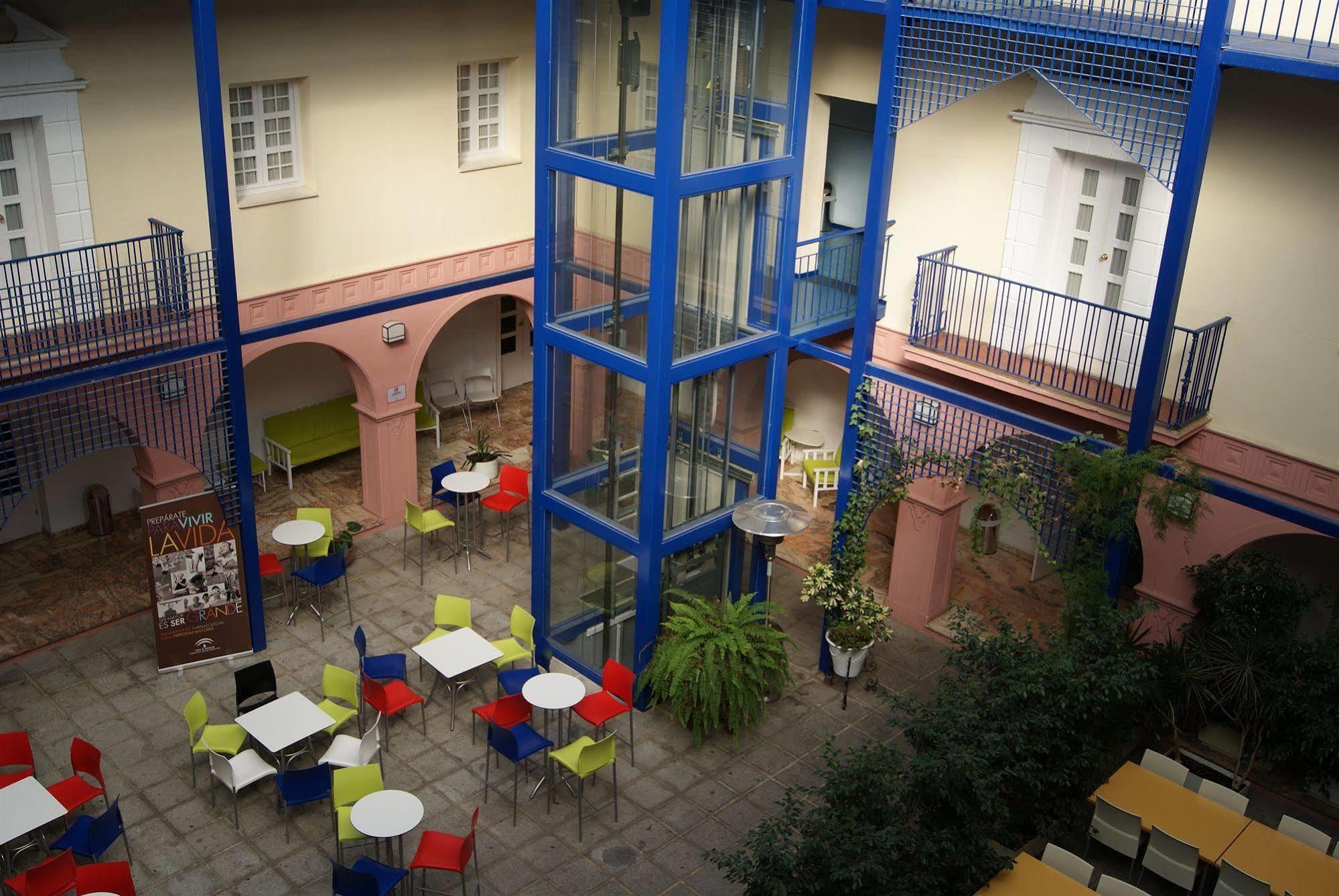Albergue Inturjoven Ουέλβα Εξωτερικό φωτογραφία