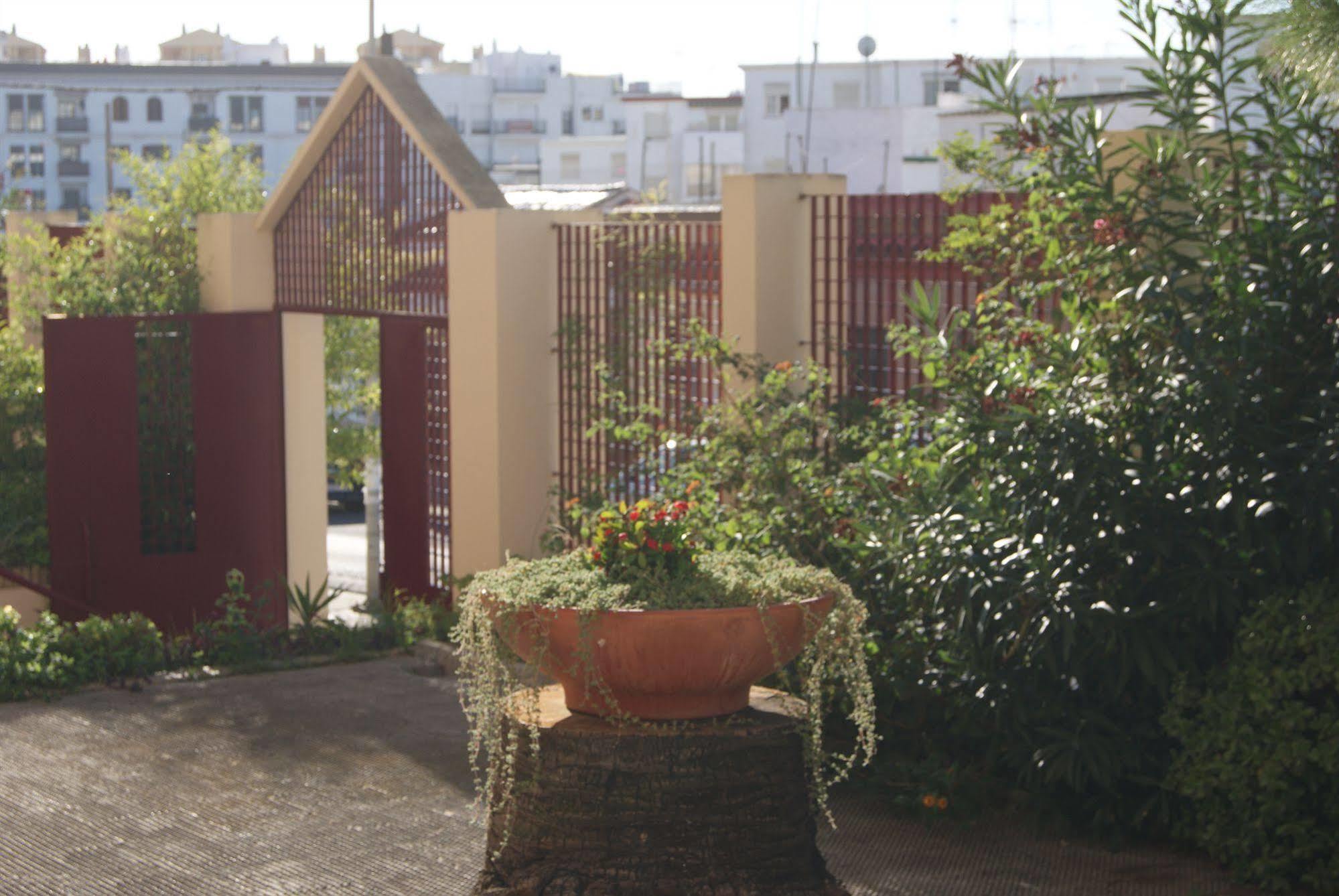 Albergue Inturjoven Ουέλβα Εξωτερικό φωτογραφία